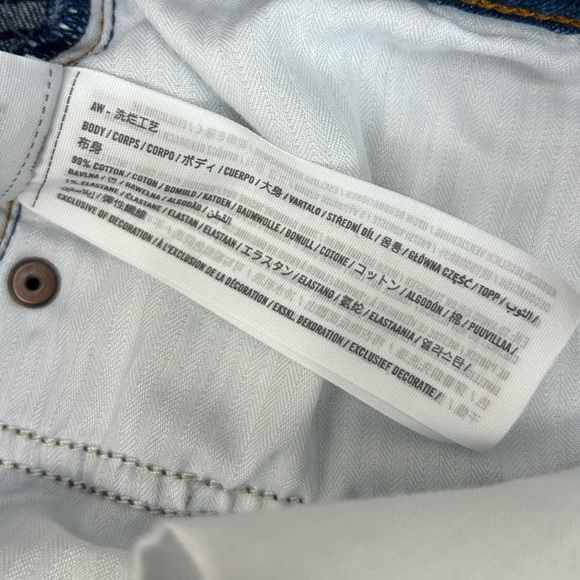 Abercrombie & Fitch The Mom High Rise Straight Leg Jean Size 16S Medium Blue - Picture 13 of 14